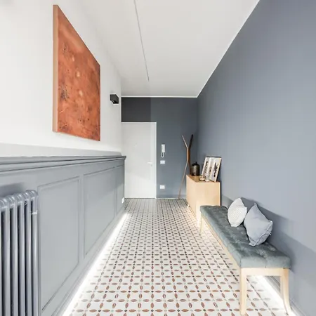 Emilia Academy Apartamento