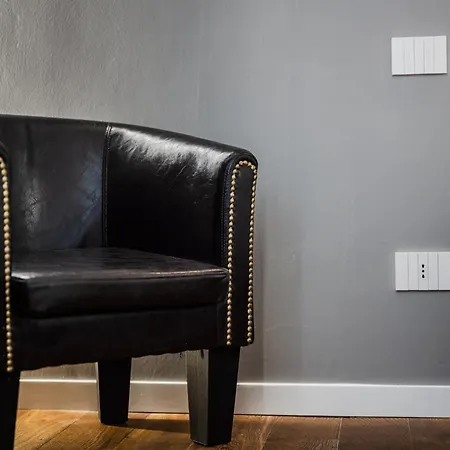 Appartement Emilia Academy