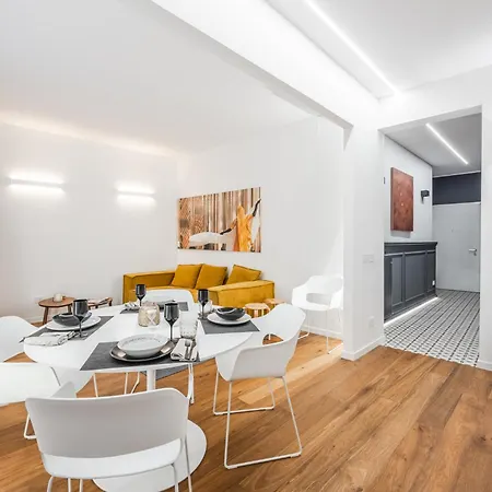 Apartamento Emilia Academy