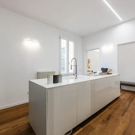 Emilia Academy Appartement *