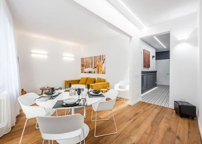 Apartmán Emilia Academy